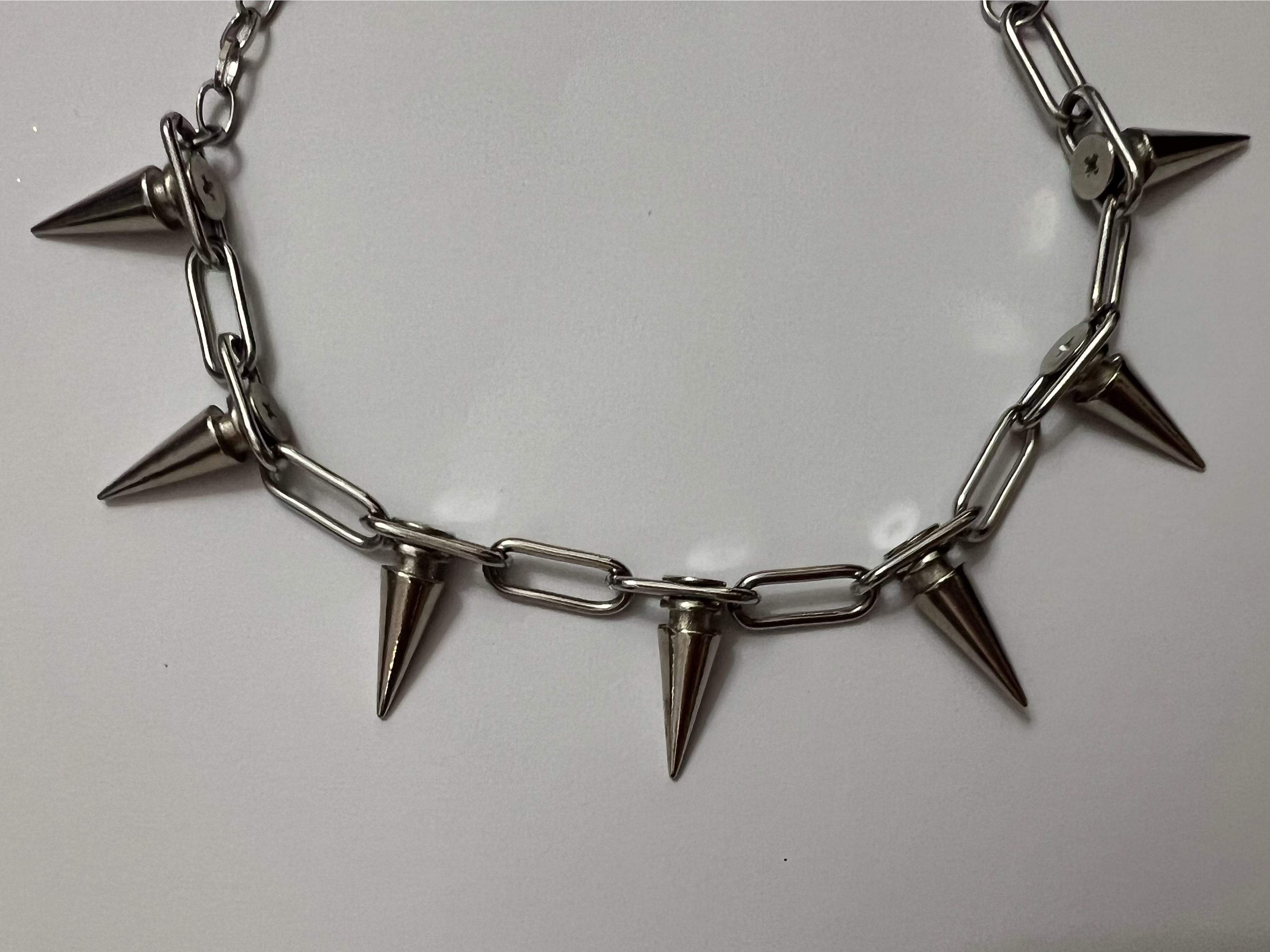 Spike Chain Choker